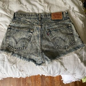 Levi’s Acid Wash Cutoffs